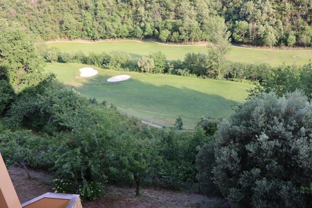 Appartement Dans Un Terrain De Golf, 5 Min De La Mer En Voiture, Parking Gratuit Cogoleto Dış mekan fotoğraf