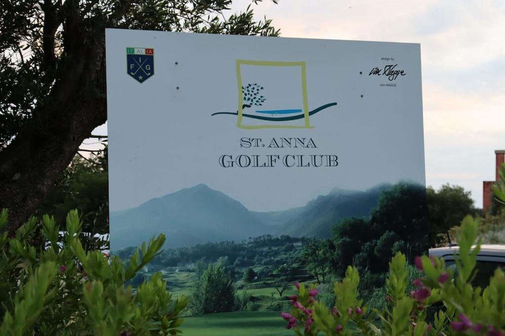 Appartement Dans Un Terrain De Golf, 5 Min De La Mer En Voiture, Parking Gratuit Cogoleto Dış mekan fotoğraf